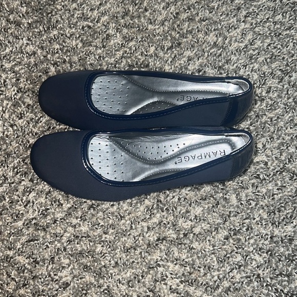 RAMPAGE Chester Neoprene Dress Wedge Size 8M brand new - Picture 4 of 5